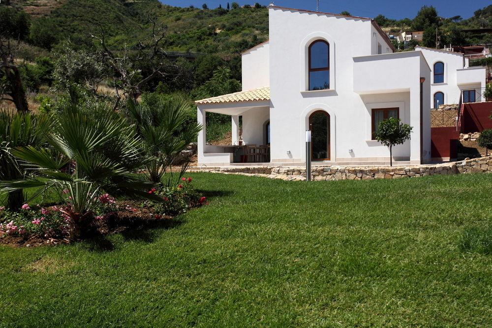 Cefalu In Casa Екстериор снимка