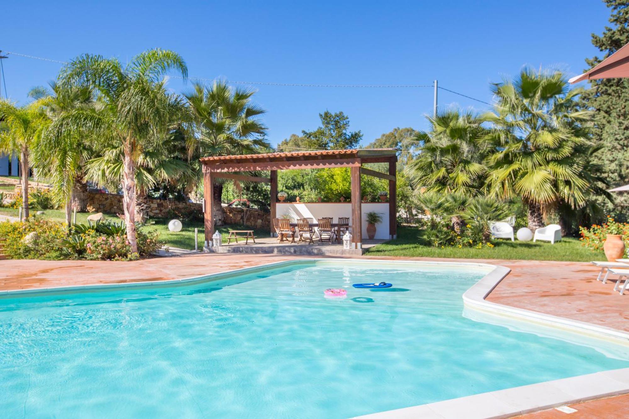 Cefalu In Casa Екстериор снимка