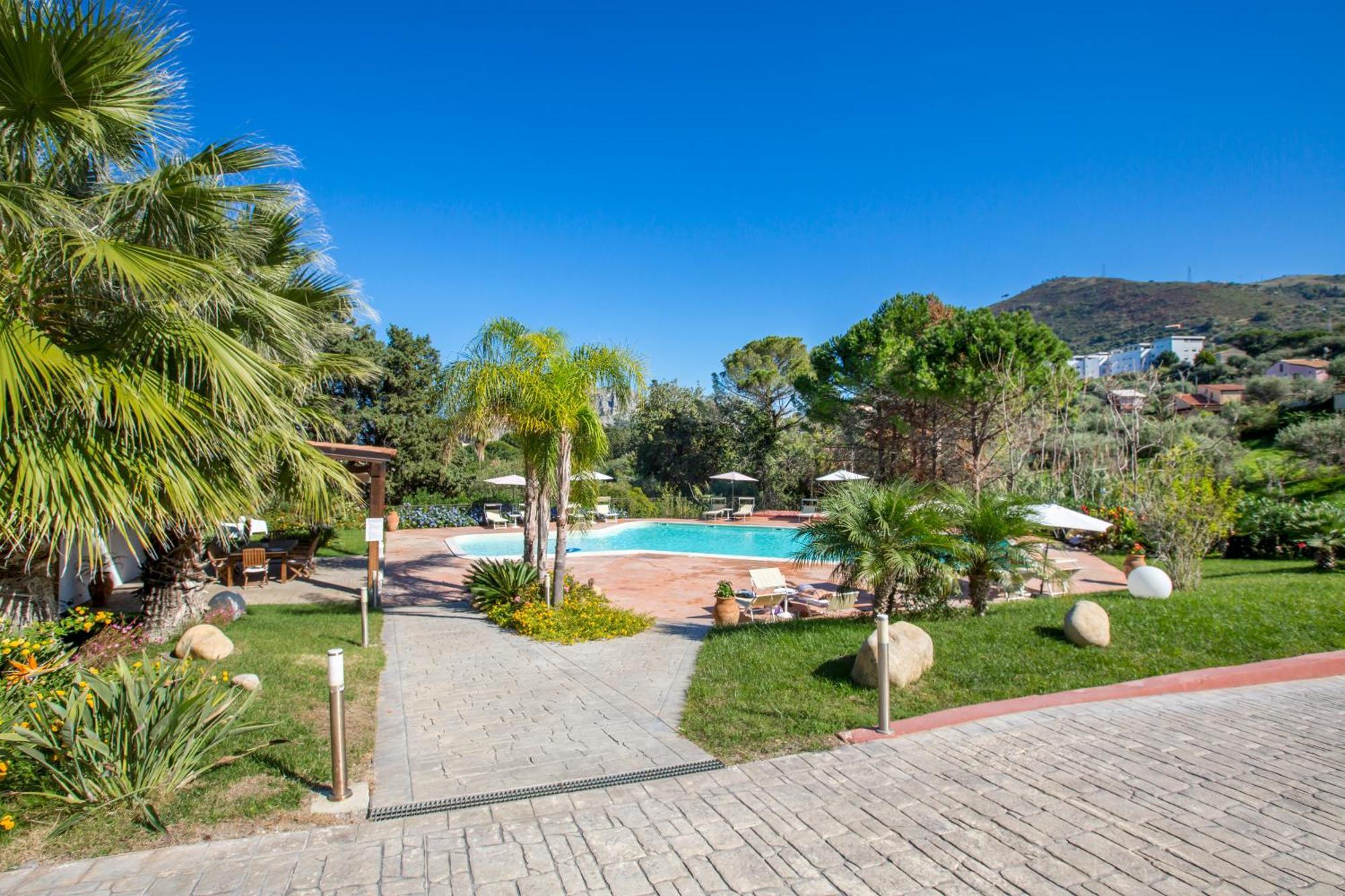 Cefalu In Casa Екстериор снимка