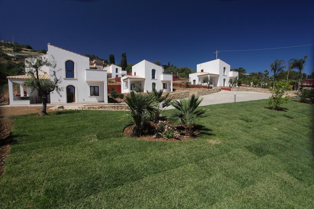 Cefalu In Casa Екстериор снимка
